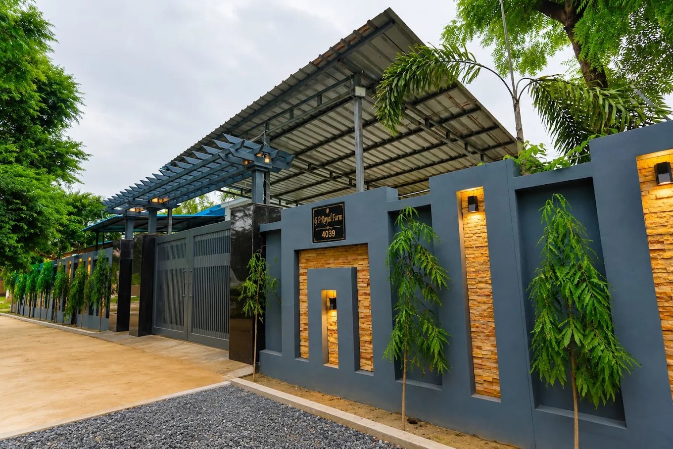 Entrance to GP Royal Farm in Noida